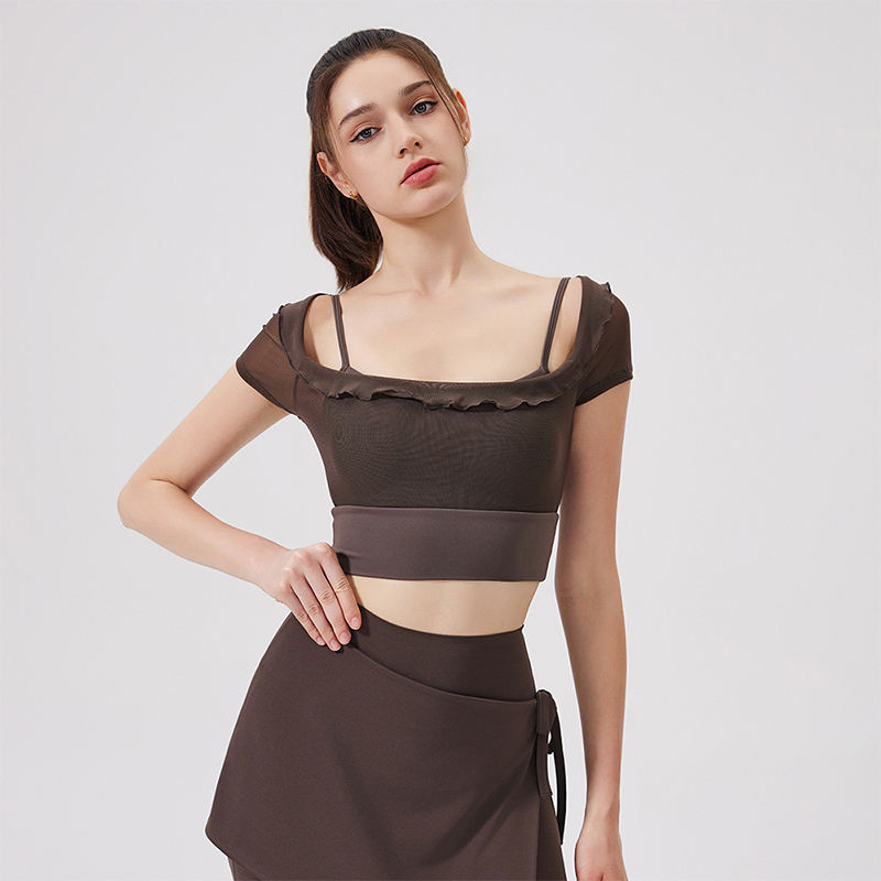 SET 3 MÓN TẬP GYM/YOGA CROP TOP VÀ VÁY QUẦN