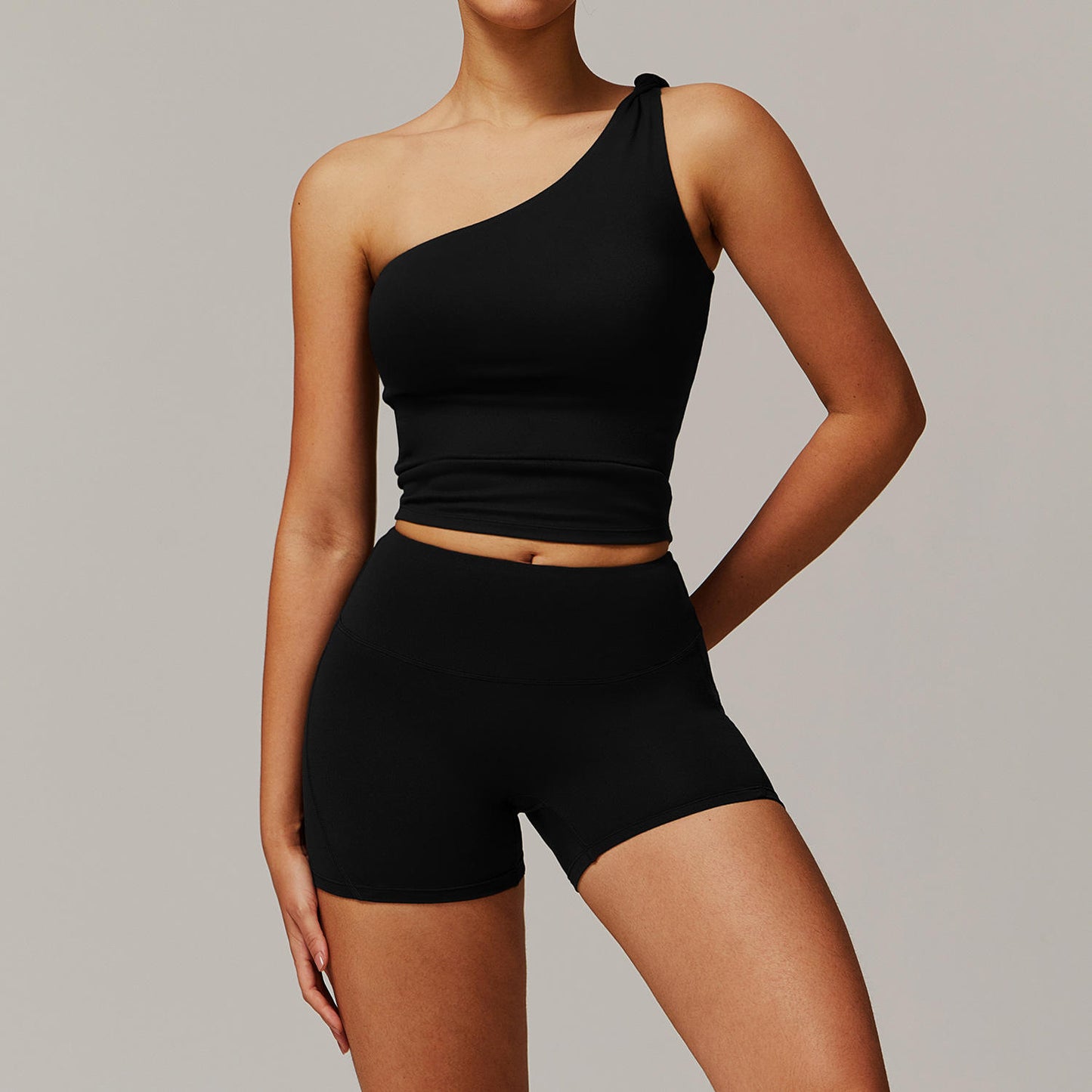 BỘ ĐỒ TẬP VAI LỆCH & QUẦN SHORT