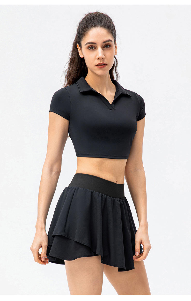 BỘ ĐỒ THỂ THAO NỮ ÁO POLO CROP TOP VÀ CHÂN VÁY XẾP LY TẦNG
